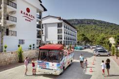 RAMADA RESORT AKBUK Pools & Beach